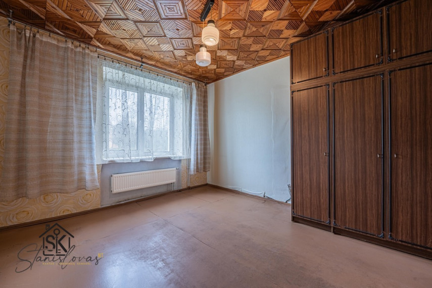 PARDUODAMAS NAMAS SU 12.34 A ŽEMĖS SKLYPU ŠILUTĖJE, ŽALGIRIO G. 17 58