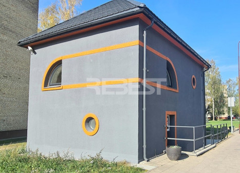 Parduodamos paslaugų, prekybos patalpos Zokniai, Šiaulių m., Šiaulių m. sav., 71.44 m2 ploto