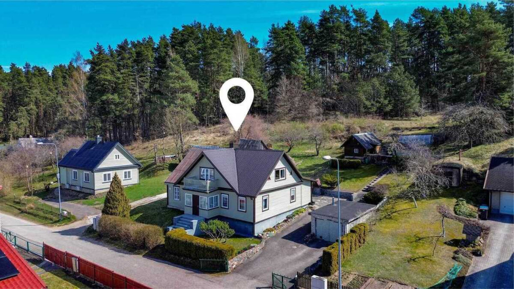 Parduodama namo dalis Kosmonautų g., Anykščiuose 1