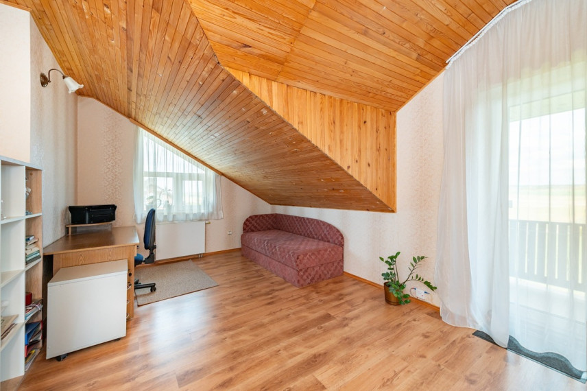 Parduodamas namas Lantainių g., Domeikavos k., Kauno r. sav., 204 m2 ploto, 2 aukštai 19