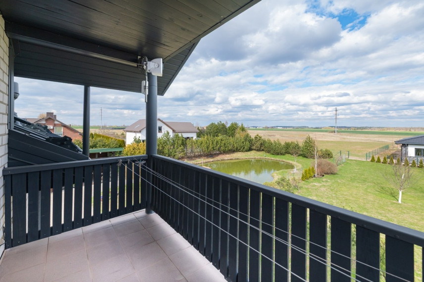 Parduodamas namas Lantainių g., Domeikavos k., Kauno r. sav., 204 m2 ploto, 2 aukštai 23