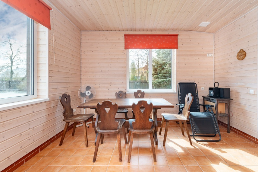 Parduodamas namas Lantainių g., Domeikavos k., Kauno r. sav., 204 m2 ploto, 2 aukštai 42