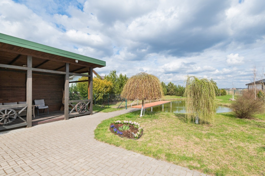 Parduodamas namas Lantainių g., Domeikavos k., Kauno r. sav., 204 m2 ploto, 2 aukštai 47