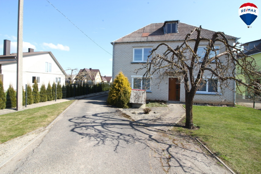 Parduodamas namas Kvedarų g., Pakruojo k., 196.74 kv.m ploto 2