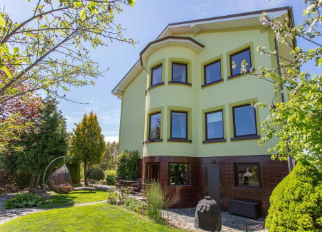 Parduodamas namas Šlavegių g., Labrenciškės, Klaipėdos m., Klaipėdos m. sav., 322 m² ploto 9 kambariai Parduodamas namas Šlavegių g., Labrenciškės, Klaipėdos m., Klaipėdos m. sav., 322 m² ploto 9 kambariai