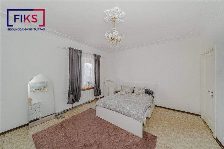 Parduodamas namas Uosio g., Žaliakalnis, Kauno m., Kauno m. sav., 508.00 m² ploto 13 kambarių 15