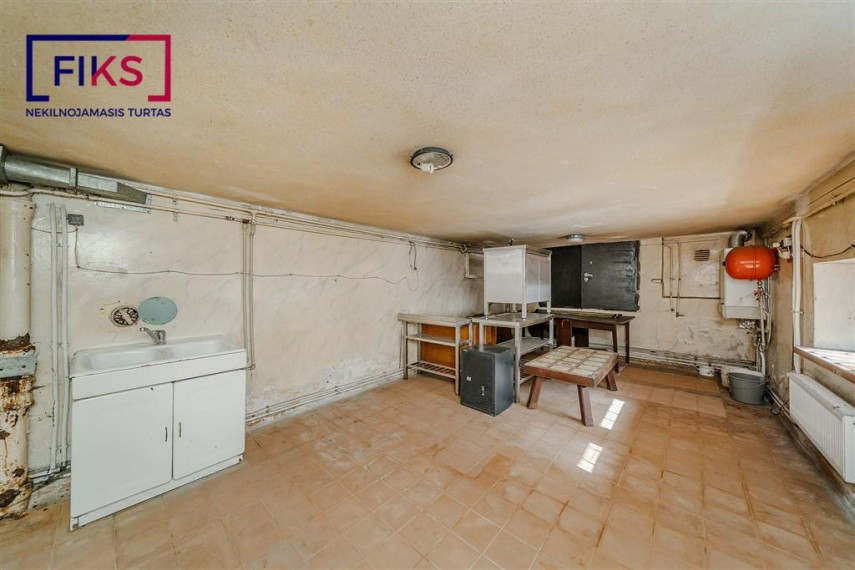 Parduodamas namas Uosio g., Žaliakalnis, Kauno m., Kauno m. sav., 508.00 m² ploto 13 kambarių 29