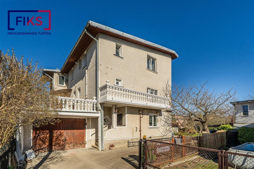 Parduodamas namas Uosio g., Žaliakalnis, Kauno m., Kauno m. sav., 508.00 m² ploto 13 kambarių 34