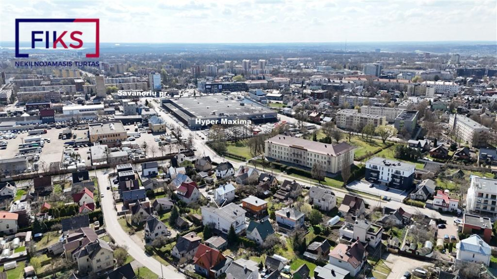 Parduodamas namas Uosio g., Žaliakalnis, Kauno m., Kauno m. sav., 508.00 m² ploto 13 kambarių 42