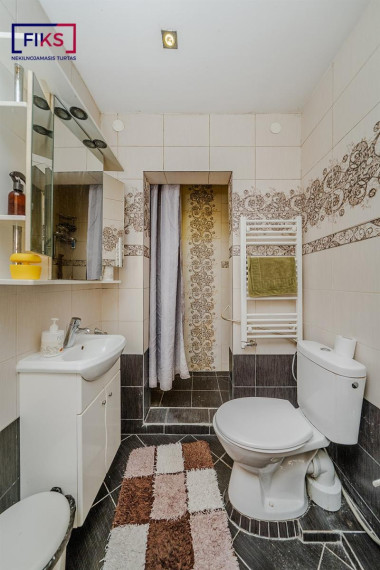 Parduodamas namas Uosio g., Žaliakalnis, Kauno m., Kauno m. sav., 508.00 m² ploto 13 kambarių 9