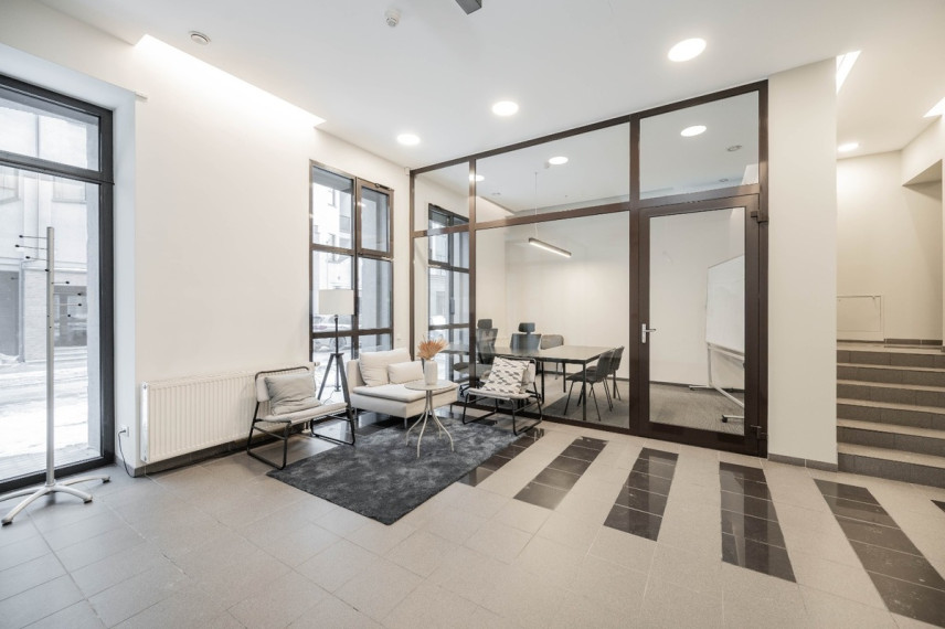 Nuomojamos administracinės patalpos Teatro g., Vilniaus m., Vilniaus m. sav., 100 m2 ploto 9