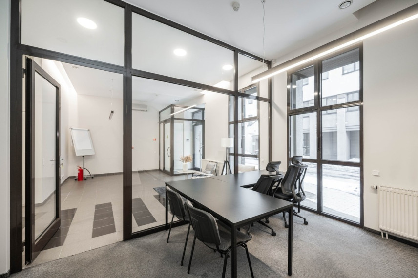 Nuomojamos administracinės patalpos Teatro g., Vilniaus m., Vilniaus m. sav., 100 m2 ploto 10