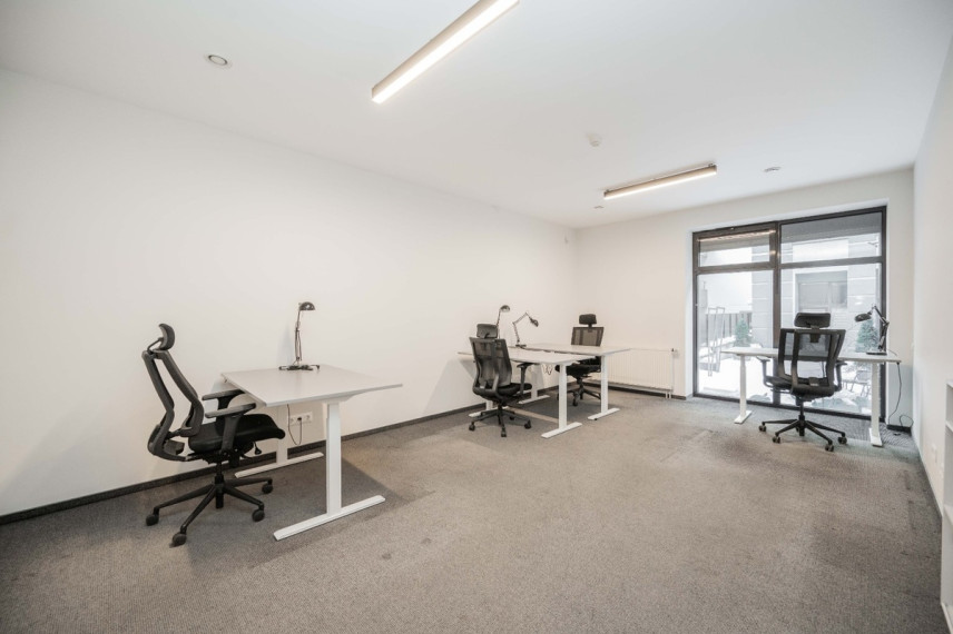 Nuomojamos administracinės patalpos Teatro g., Vilniaus m., Vilniaus m. sav., 100 m2 ploto 21