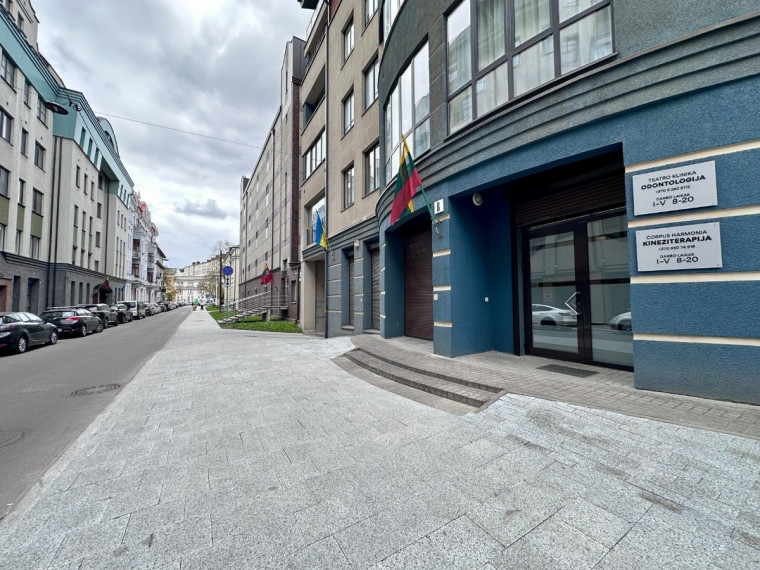 Nuomojamos administracinės patalpos Teatro g., Vilniaus m., Vilniaus m. sav., 100 m2 ploto 3