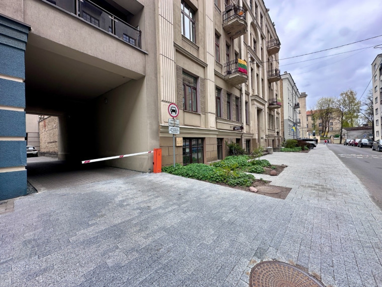 Nuomojamos administracinės patalpos Teatro g., Vilniaus m., Vilniaus m. sav., 100 m2 ploto 4