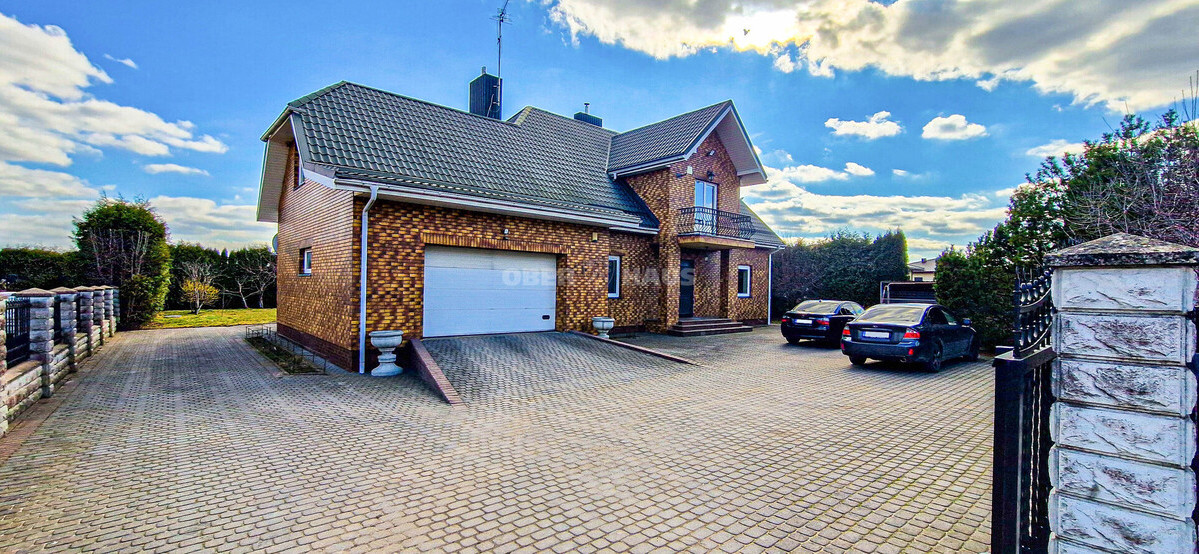 Parduodamas namas Rugiagėlių g., Klonių k., Vilniaus r. sav., 225 m2 ploto, 2 aukštai 3