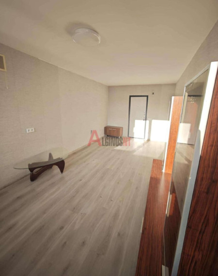 Parduodamas butas Šilutės pl., Kauno, Klaipėdos m., Klaipėdos m. sav., 18 m² ploto 1 kambarys 10