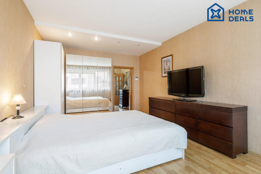 Parduodamas namas Žalčio Karūnos al., Aukštutiniai Kaniūkai, Kauno m., Kauno m. sav., 279.42 m² ploto 4 kambariai 21