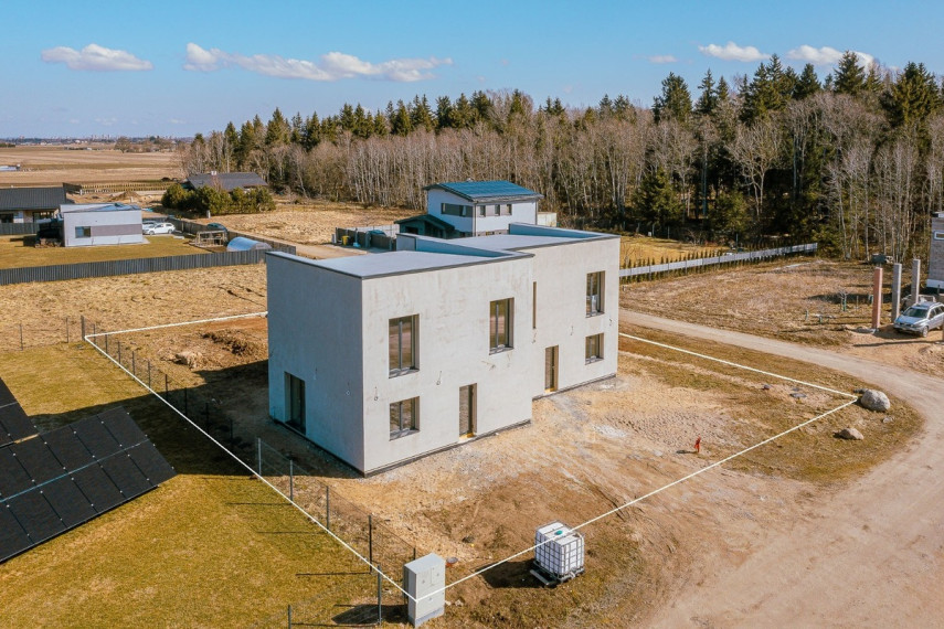 Parduodamas namas Vakaro g., Meškių k., Šiaulių r. sav., 100.39 m2 ploto, 2 aukštai 5