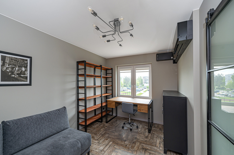 Parduodamas butas Partizanų g., Dainava, Kauno m., Kauno m. sav., 79.00 m² ploto 3 kambariai 18