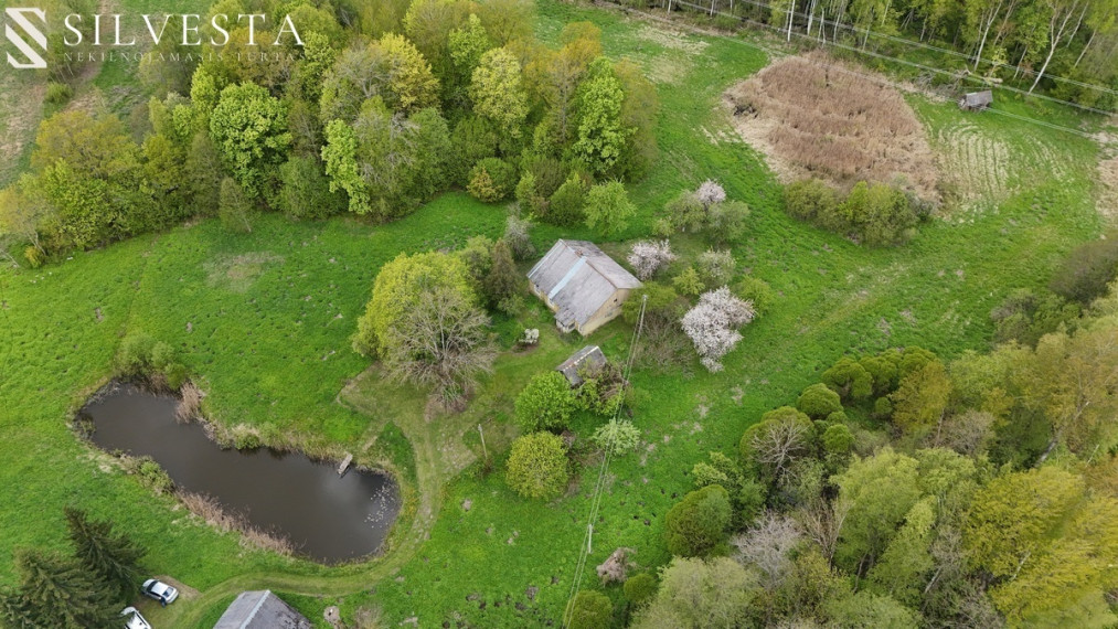 Parduodamas sklypas Janušiškių k., 5802 a ploto, su mėdiniu namuku. 3