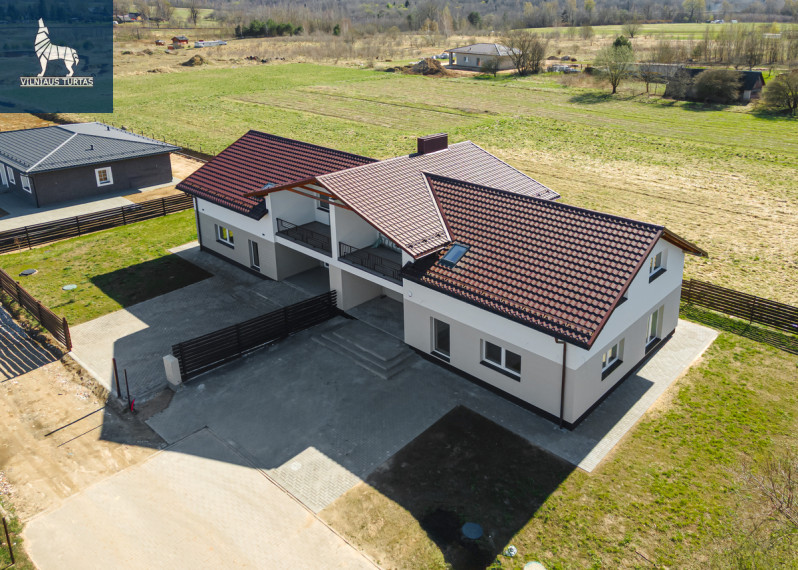 Parduodamas namas Aukštoji g., Karklėnų k., Vilniaus r. sav., 177.51 m2 ploto, 2 aukštai 39