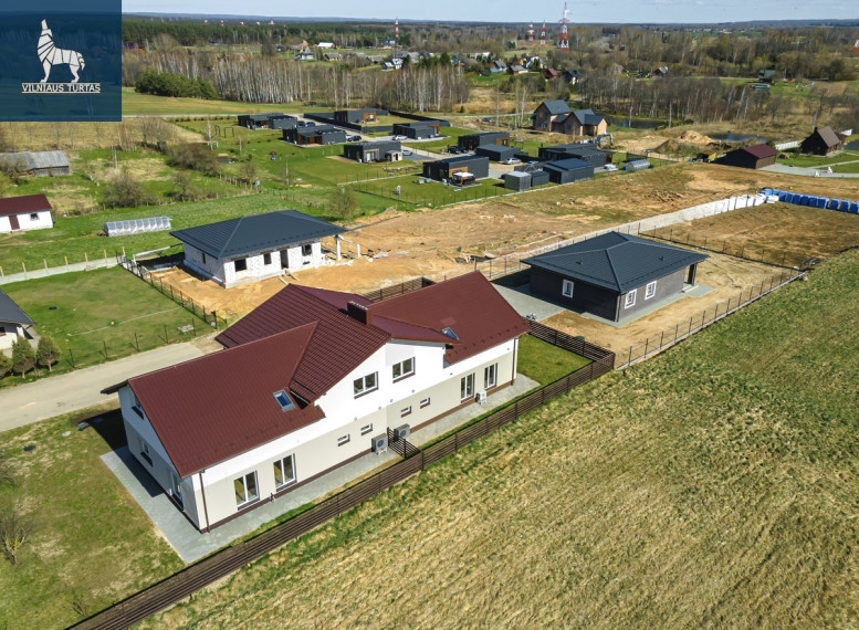 Parduodamas namas Aukštoji g., Karklėnų k., Vilniaus r. sav., 177.51 m2 ploto, 2 aukštai 42