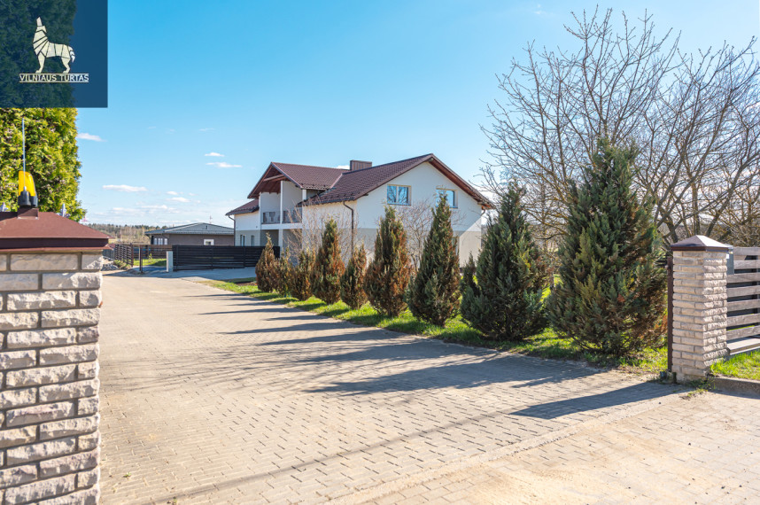 Parduodamas namas Aukštoji g., Karklėnų k., Vilniaus r. sav., 177.51 m2 ploto, 2 aukštai 45