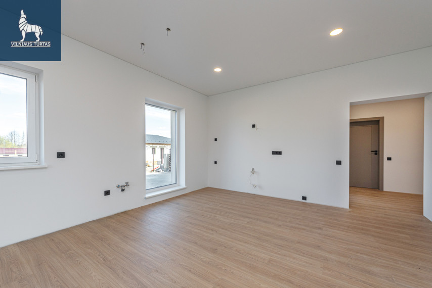 Parduodamas namas Aukštoji g., Karklėnų k., Vilniaus r. sav., 177.51 m2 ploto, 2 aukštai 9