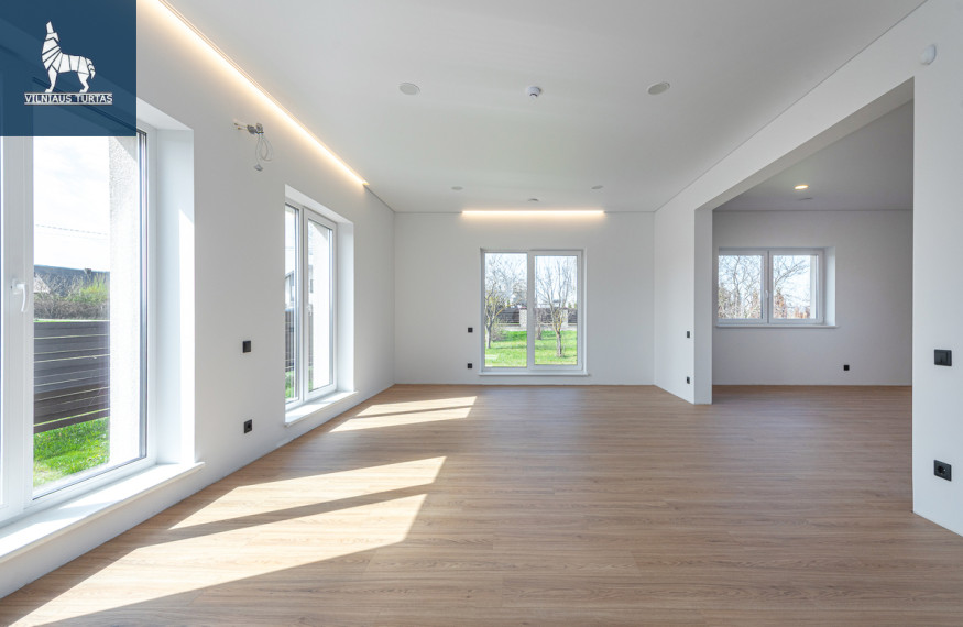 Parduodamas namas Aukštoji g., Karklėnų k., Vilniaus r. sav., 177.51 m2 ploto, 2 aukštai 5