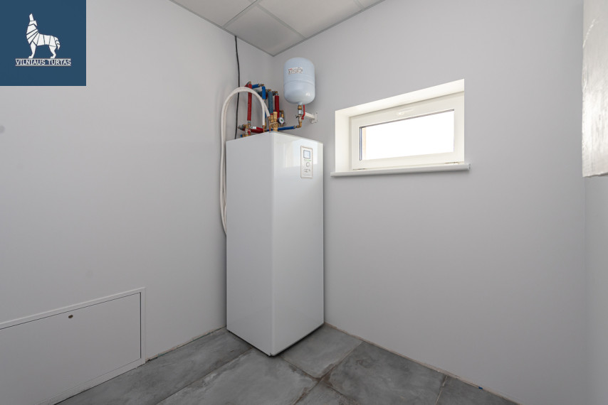Parduodamas namas Aukštoji g., Karklėnų k., Vilniaus r. sav., 177.51 m2 ploto, 2 aukštai 15