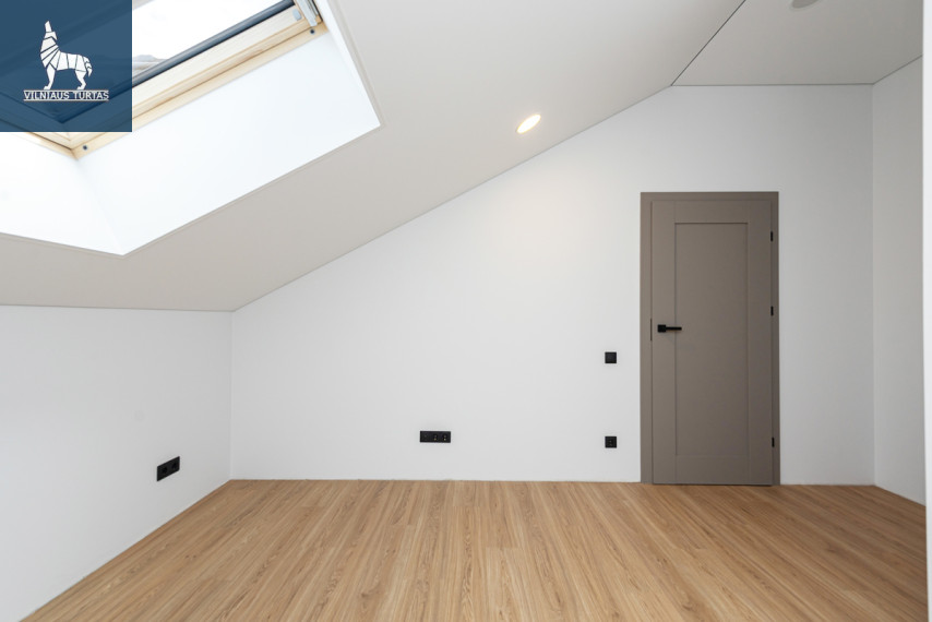 Parduodamas namas Aukštoji g., Karklėnų k., Vilniaus r. sav., 177.51 m2 ploto, 2 aukštai 26