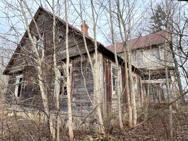 Parduodamas namas Girbučių k., Kupiškio r. sav., 179.81 m² ploto 8 kambariai 3