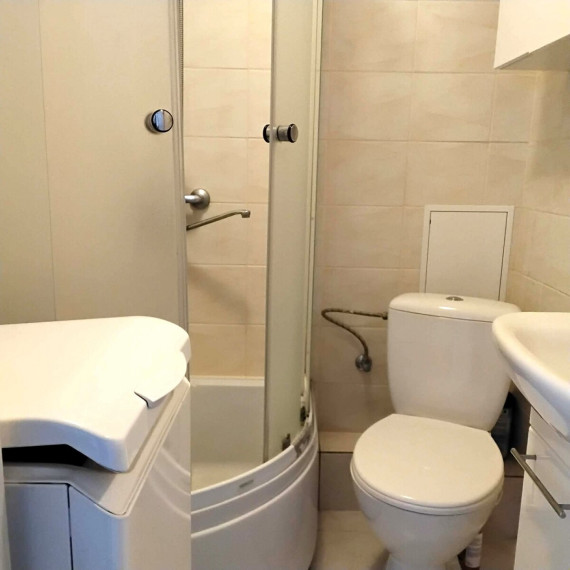 Parduodamas butas Klaipėdos apskritis, Klaipėda, Baltijos pr., 22 m2 ploto, 1 kambariai 6