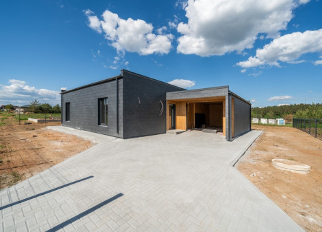 Parduodamas namas Žvaigždžių g., Ladygų k., Trakų r. sav., 110 m2 ploto, 1 aukštai Parduodamas namas Žvaigždžių g., Ladygų k., Trakų r. sav., 110 m2 ploto, 1 aukštai