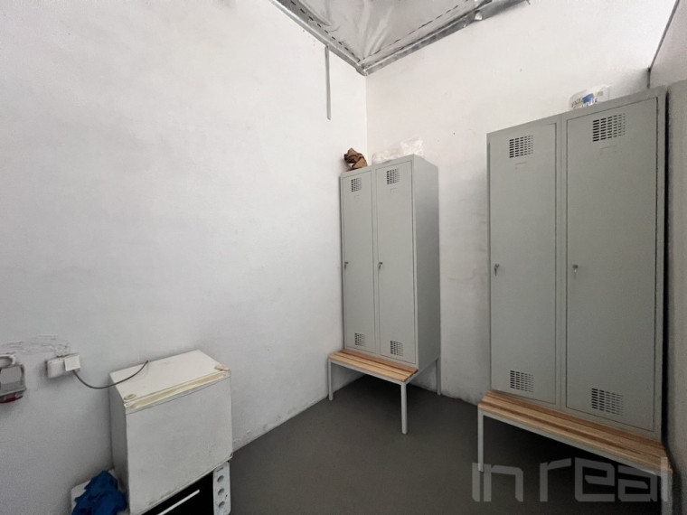 Parduodamos patalpos Juokų g., Nibrų k., 893.45 kv.m ploto 4