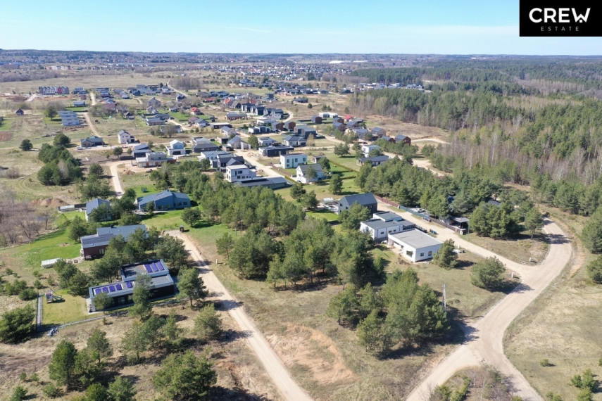 Parduodamas 10.48 a ploto namų valdos sklypas Veliuonos g., Mažuosiuose Gulbinuose, Vilniuje. 12