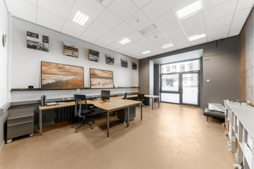 Parduodamos administracinės patalpos Šermukšnių g., Vilniaus m., Vilniaus m. sav., 130 m2 ploto 3