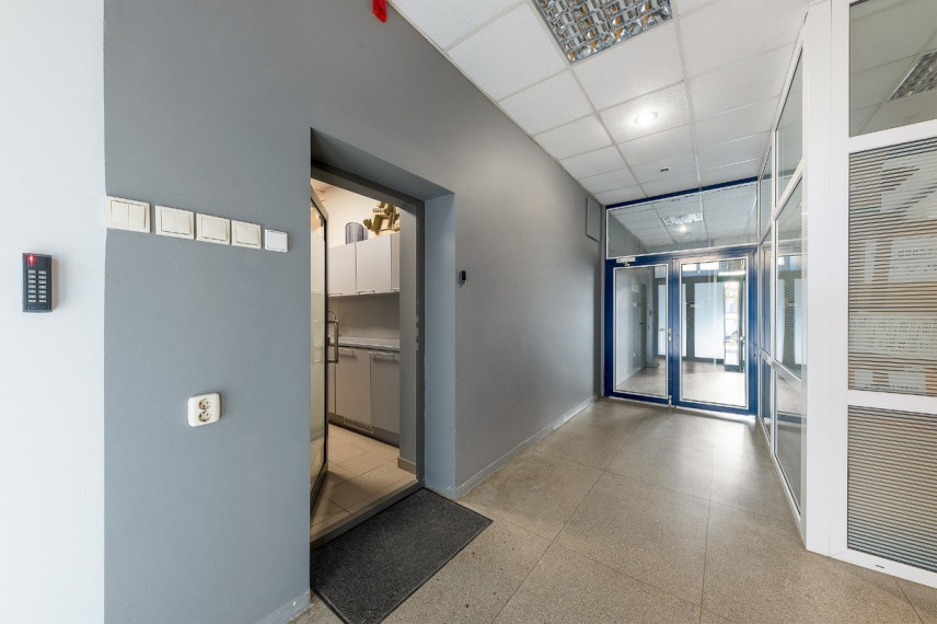 Parduodamos administracinės patalpos Šermukšnių g., Vilniaus m., Vilniaus m. sav., 130 m2 ploto 11