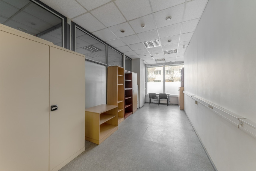 Parduodamos administracinės patalpos Šermukšnių g., Vilniaus m., Vilniaus m. sav., 130 m2 ploto 13