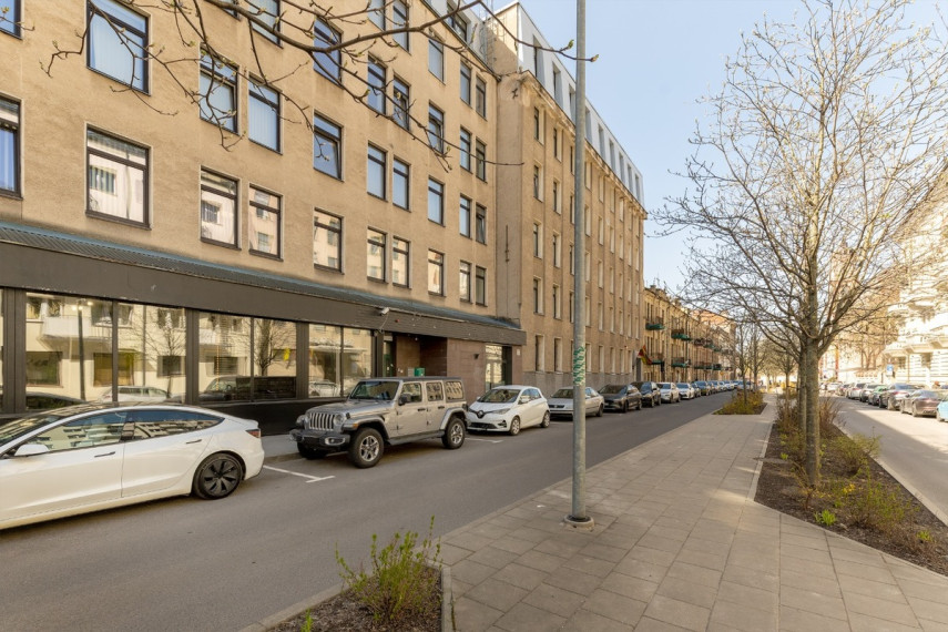 Parduodamos administracinės patalpos Šermukšnių g., Vilniaus m., Vilniaus m. sav., 130 m2 ploto 18
