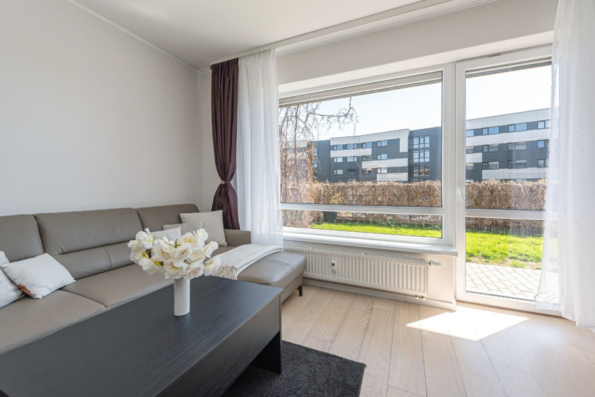 Nuomojamas butas Juozo Balčikonio g., Vilniaus m., Vilniaus m. sav., 51.53 m2 ploto, 3 kambariai 9
