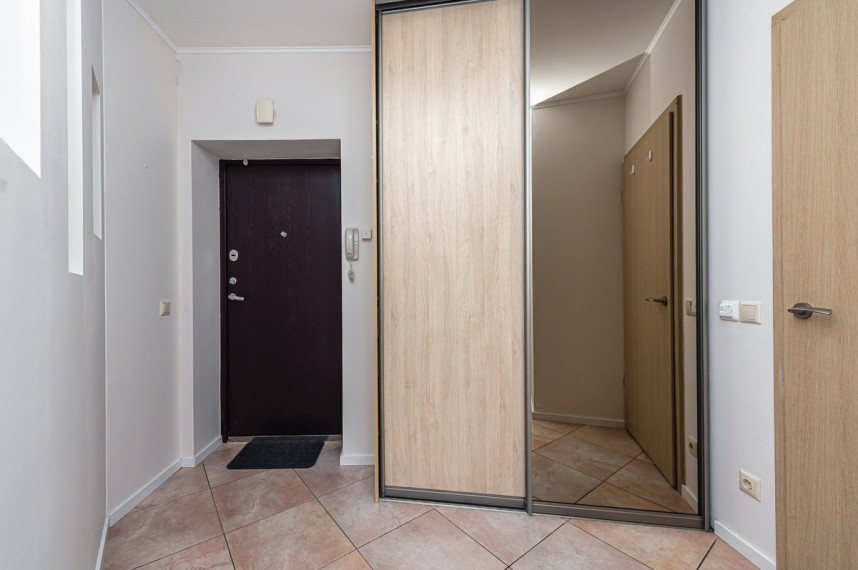 Nuomojamas butas Juozo Balčikonio g., Vilniaus m., Vilniaus m. sav., 51.53 m2 ploto, 3 kambariai 27