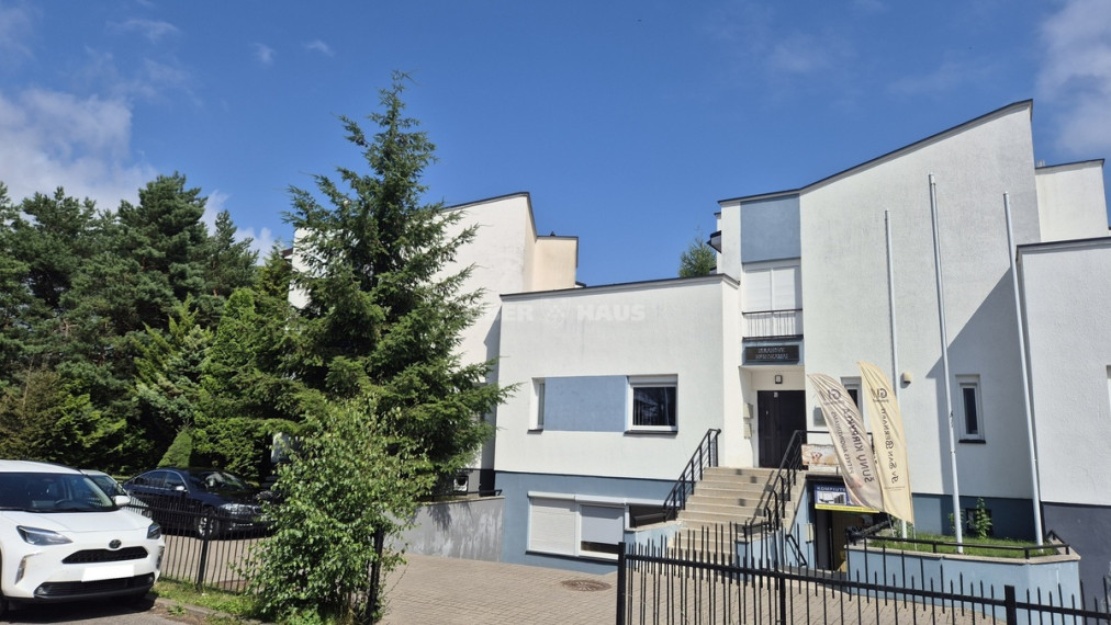 Nuomojamos administracinės patalpos Sausio 13-osios g. , Karoliniškės, Vilniaus m., Vilniaus m. sav., 68.48 m2 ploto 1