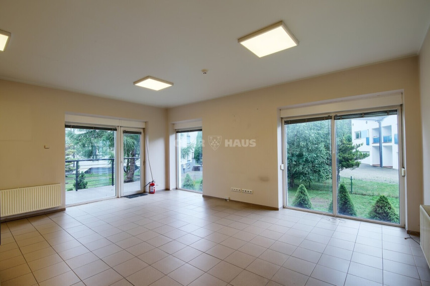 Nuomojamos administracinės patalpos Sausio 13-osios g. , Karoliniškės, Vilniaus m., Vilniaus m. sav., 68.48 m2 ploto 3