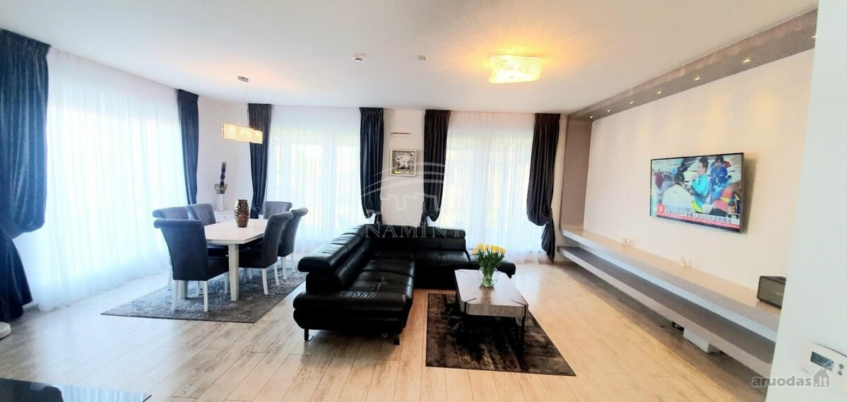 Parduodamas namas Slengių k., Klaipėdos r. sav., 182 m2 ploto, 2 aukštai 4