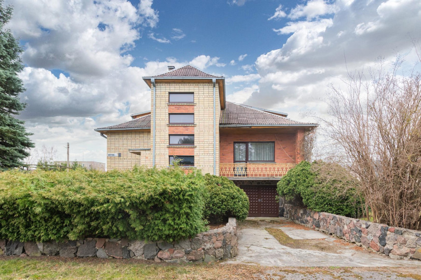 Parduodamas namas Kaštonų g., Josvainių mstl., Kėdainių r. sav., 202.94 m² ploto 5 kambariai 3