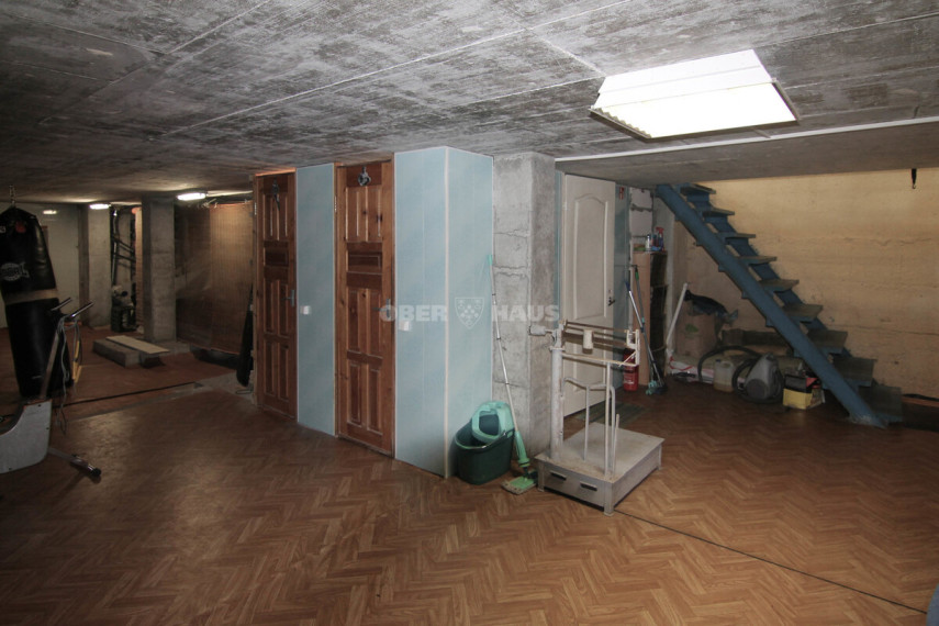 Parduodamos kitos paskirties patalpos Šviesos g., Grigiškės, Grigiškių m., Vilniaus m. sav., 194 m2 ploto 9