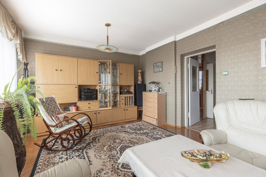 Parduodamas namas Slėnio g., Akmenės m., Akmenės r. sav., 234.86 m2 ploto, 2 aukštai 17