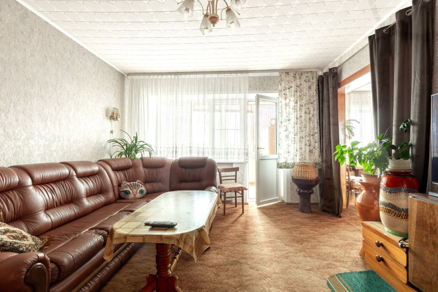 Parduodamas namas Slėnio g., Akmenės m., Akmenės r. sav., 234.86 m2 ploto, 2 aukštai 18